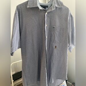 2 Tommy Hilfiger Golf Shirts Men's Medium Short Sleeve Button Up